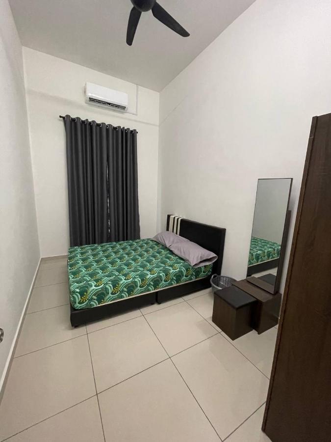 Bungalow Homestay Jasin Malacca Ngoại thất bức ảnh